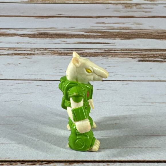 Vintage 1987 Battle Beasts Torrential Tapir Figure – Hasbro Series 2 - Picture 4 of 4